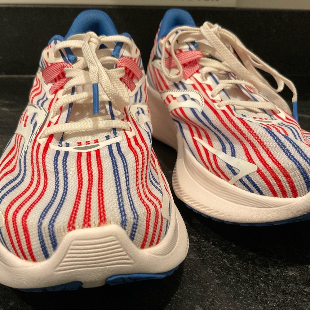 Saucony Womens Ride Running Shoes - Picture 4 of 12
